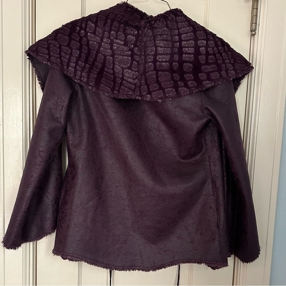 Chi by Falchi Poncho Cape Coat Purple Animal Print Fairy Bell Sleeves Size XS - Picture 4 of 10